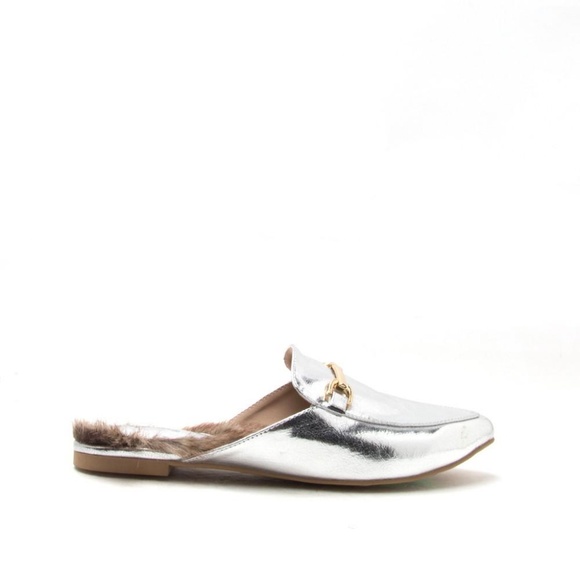 Last Pair Sale! Silver Mules Size 7 - Picture 2 of 4